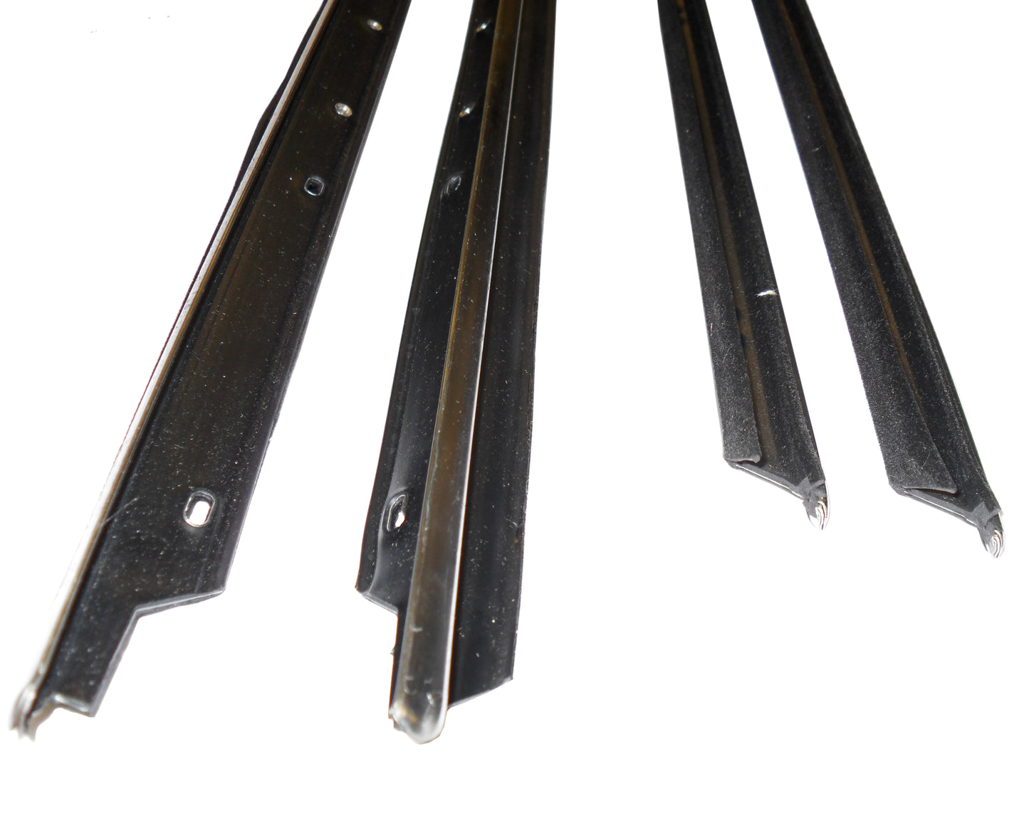 1975-1976 Chevrolet Impala 2 door hardtop window sweep set.