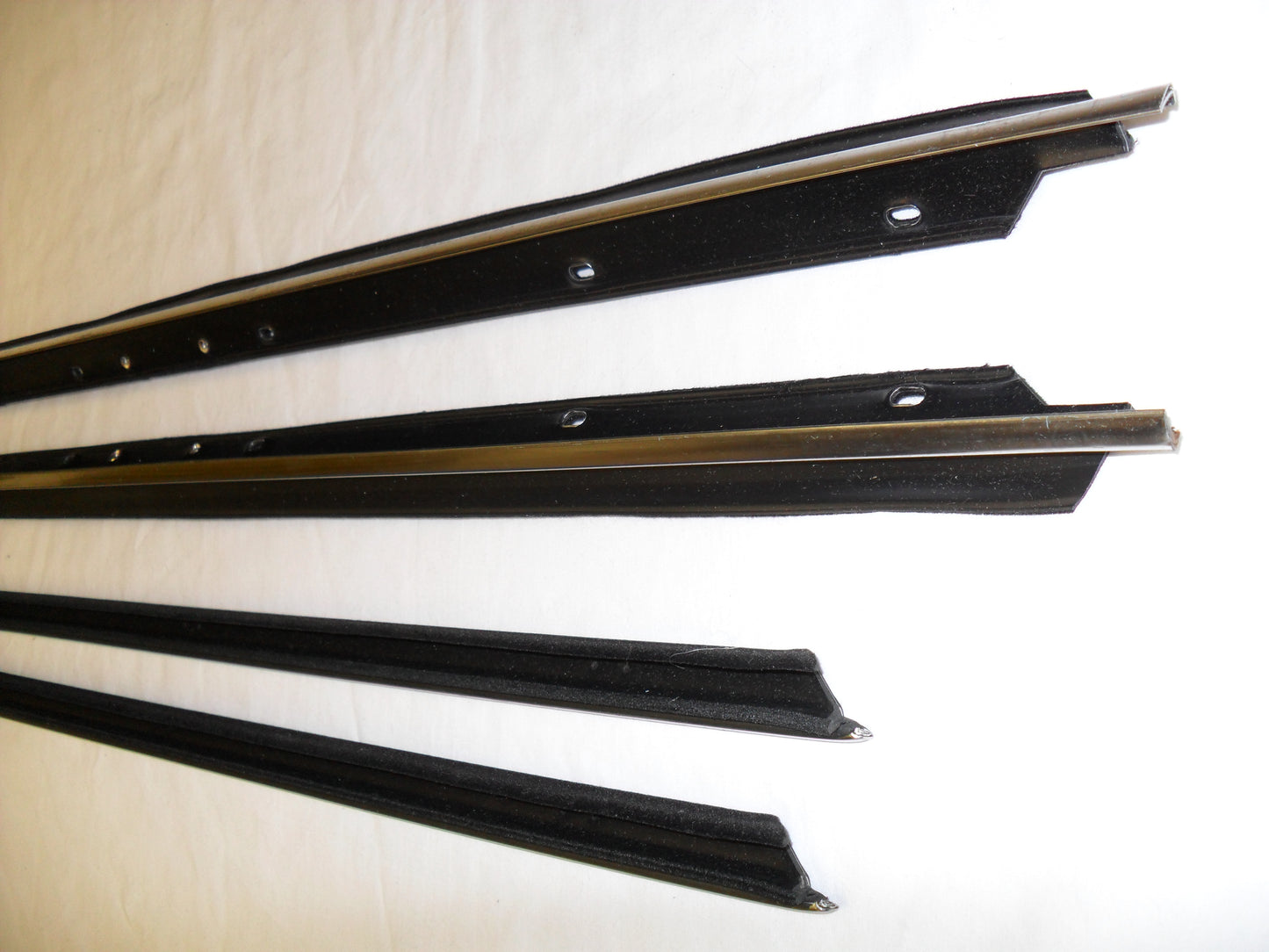 1975-1976 Chevrolet Impala 2 door hardtop window sweep set.